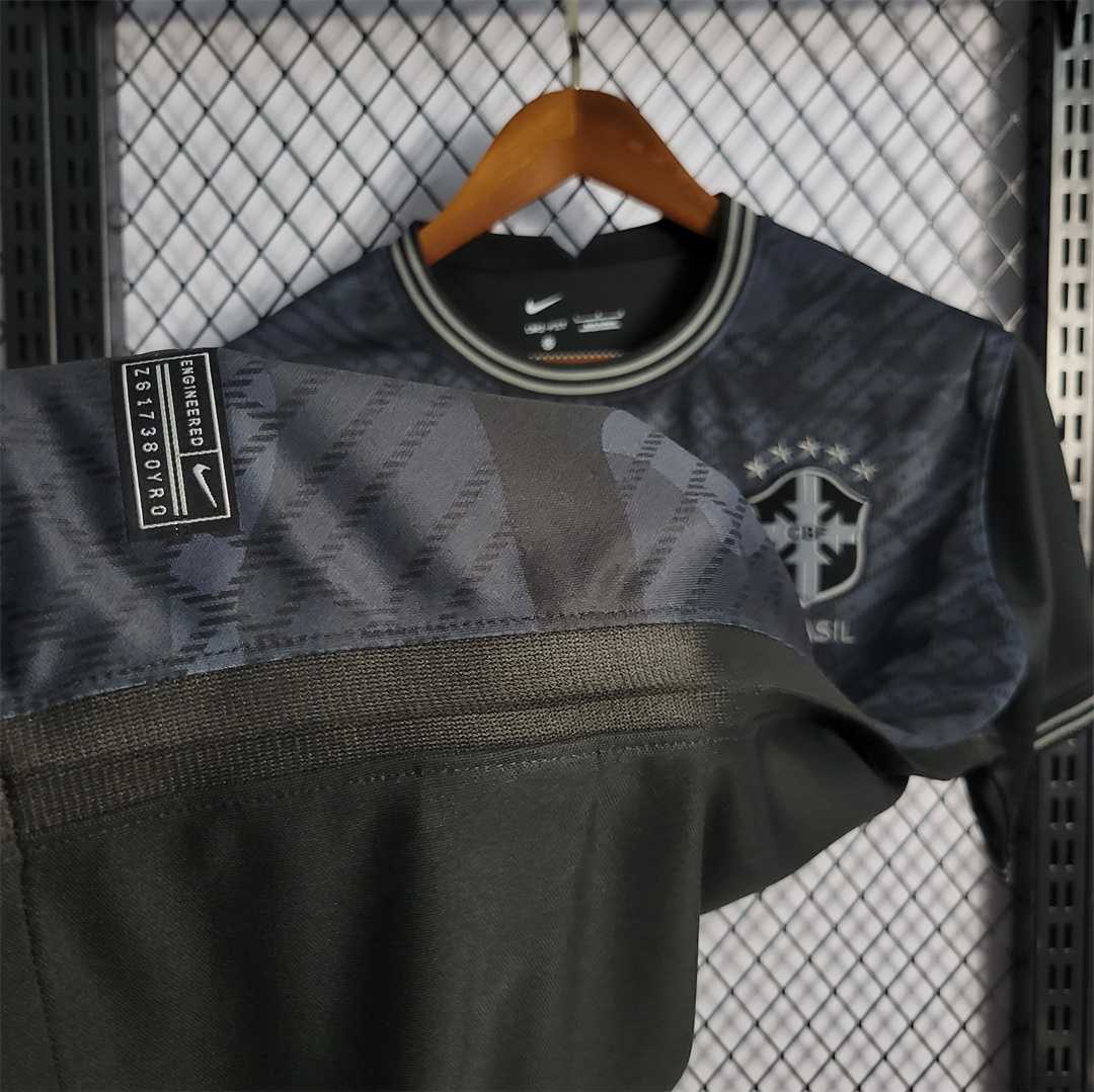 Brazil “Blackout” Special Kit