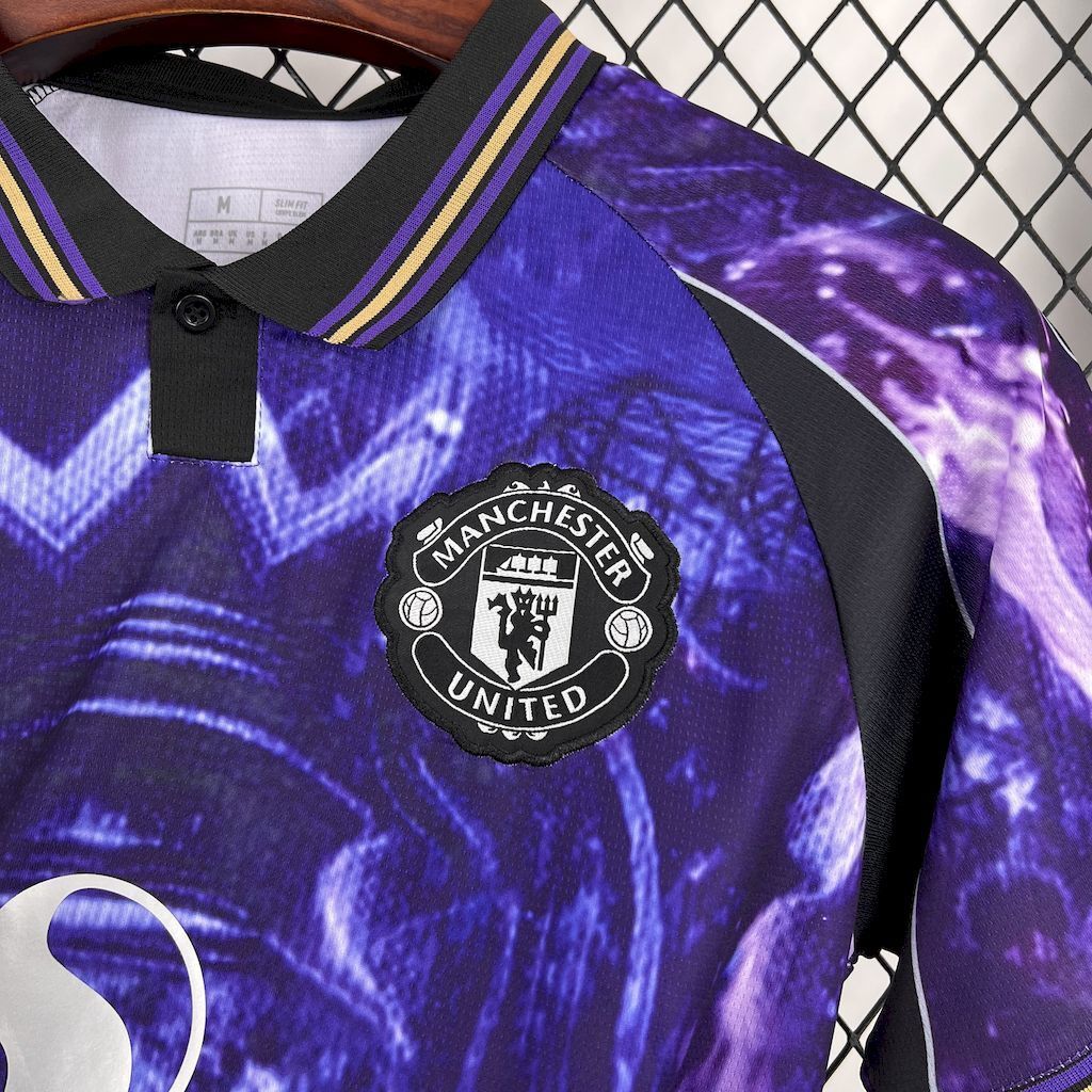 Manchester United “Nebula Night” Special Kit