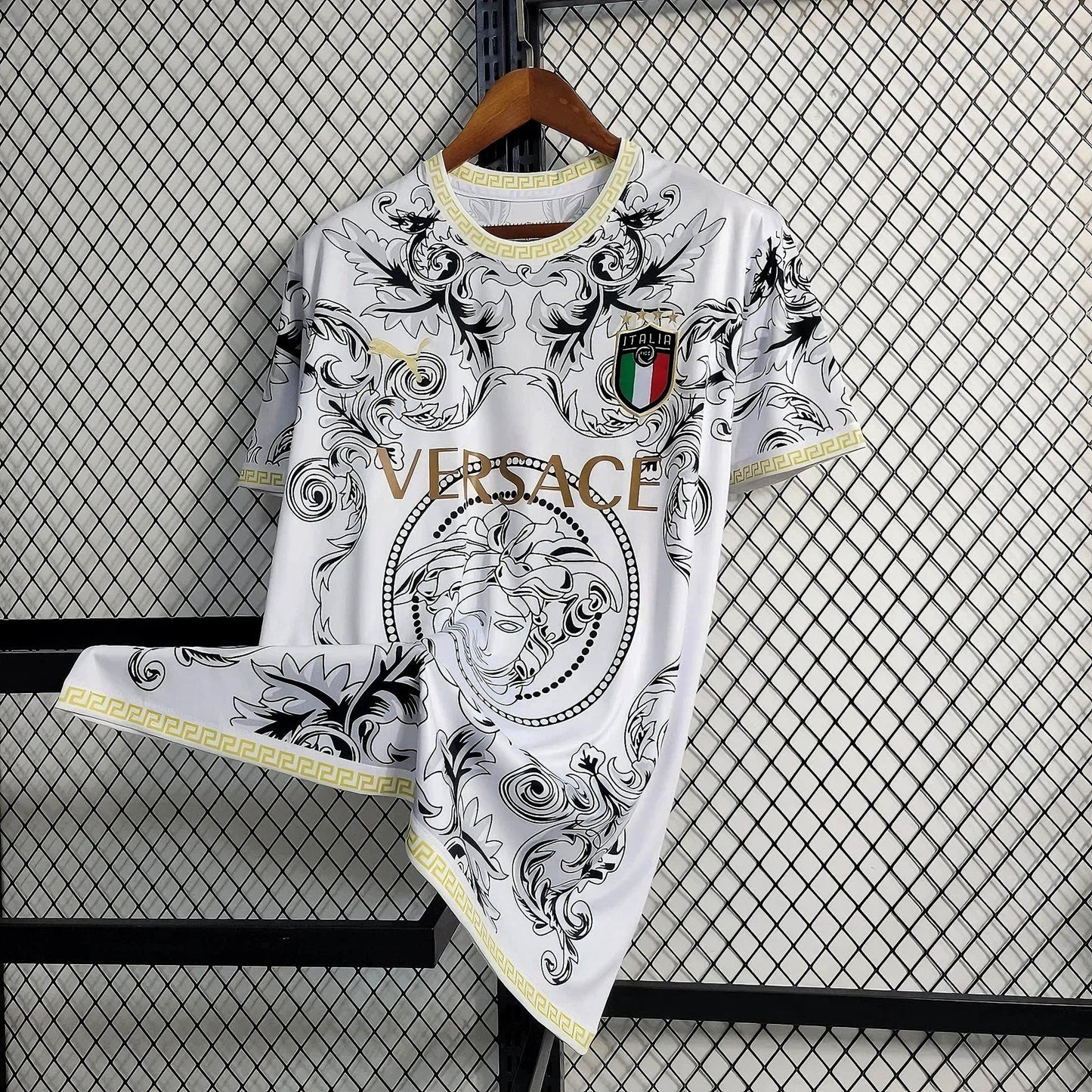 Italy "White Versace" Special Kit Goalframe Store